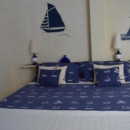 Yacht Club Sal Bed and Breakfast Palmeira Eksteriør billede